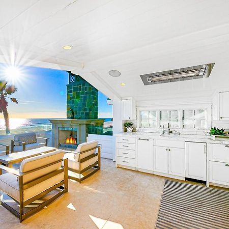 Luxury Beach Front Escape Нюпорт Бийч Екстериор снимка